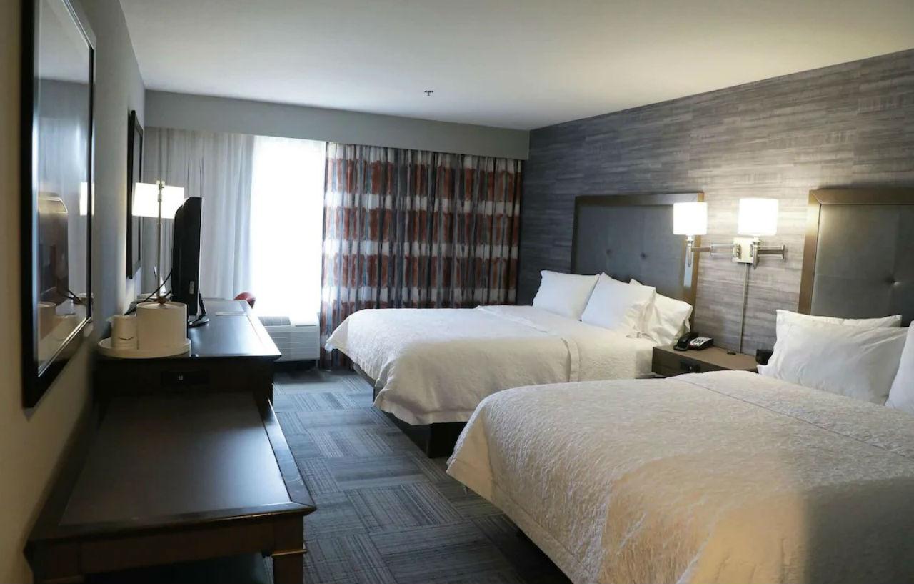 Hampton Inn Мускоги Екстериор снимка