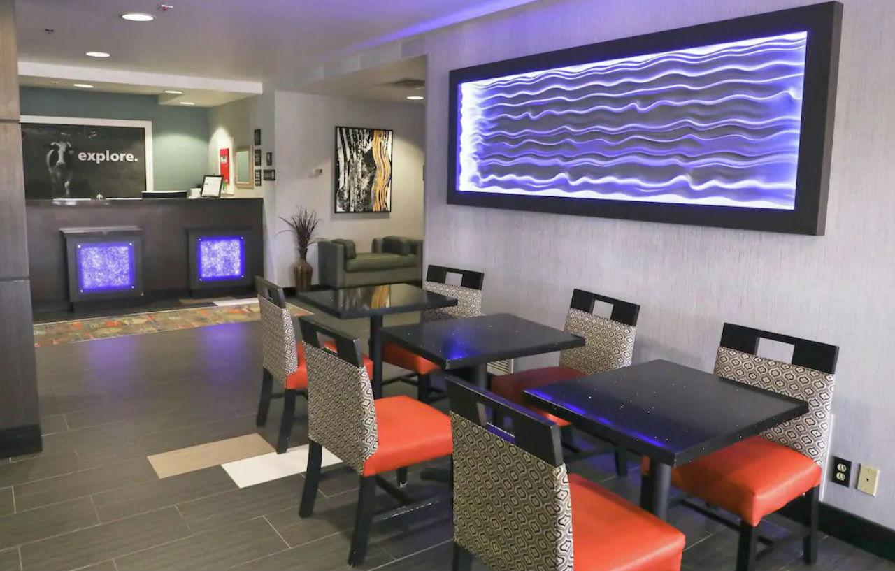 Hampton Inn Мускоги Екстериор снимка